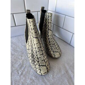 Cole‎ Haan Nitasha Leather Ankle Boot Snake Print Embossed Heeled Bootie Sz 7B